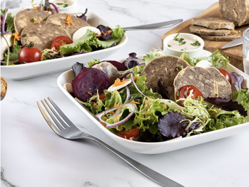 Recette - Salade au cou d'oie sauce yaourt aux fines herbes
